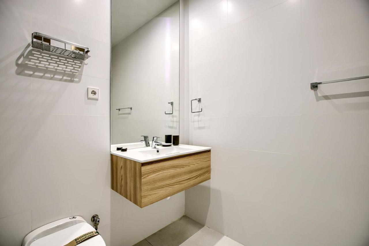 Tulem Nunez De Balboa - Apartamentos De Temporada Madrid Bagian luar foto